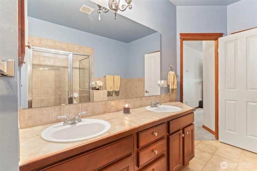 Property photo for 3806 209th Place Sw, Lynnwood photo 18
