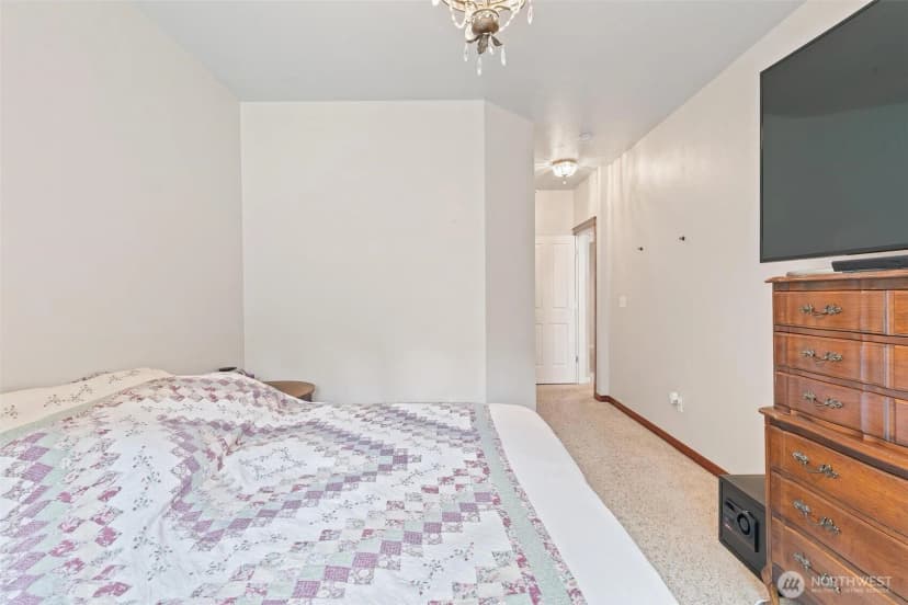 Property photo for 3806 209th Place Sw, Lynnwood photo 16