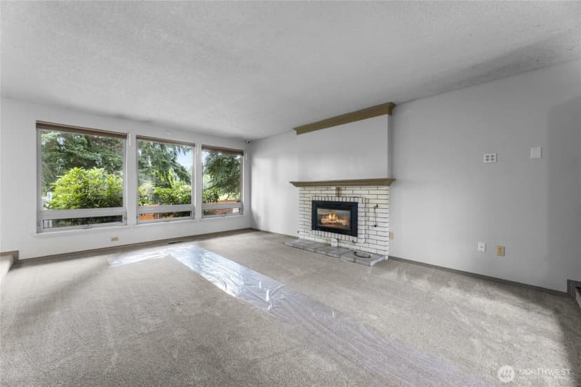 Property photo for 7605 Onyx Drive Sw, Lakewood photo 7