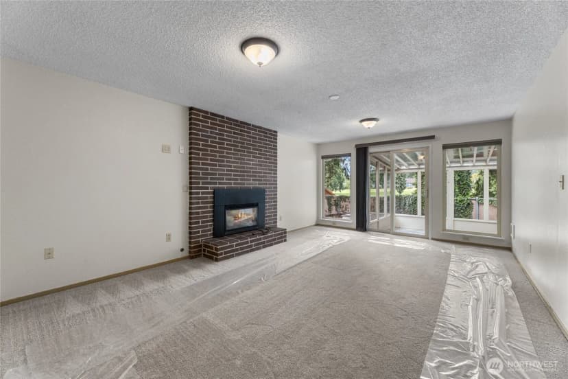 Property photo for 7605 Onyx Drive Sw, Lakewood photo 14