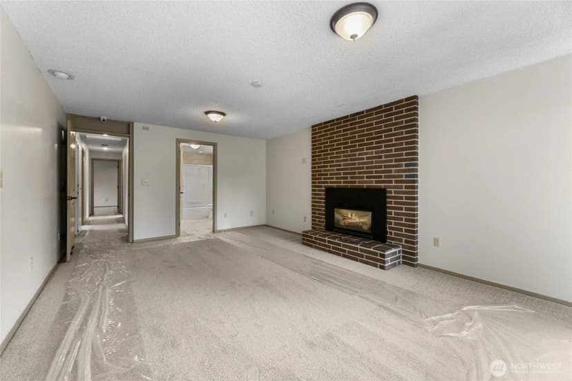 Property photo for 7605 Onyx Drive Sw, Lakewood photo 15