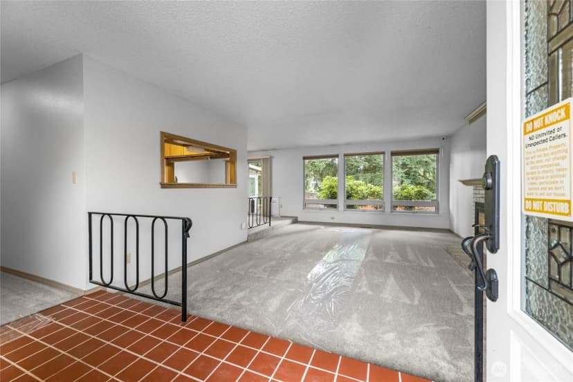 Property photo for 7605 Onyx Drive Sw, Lakewood photo 5