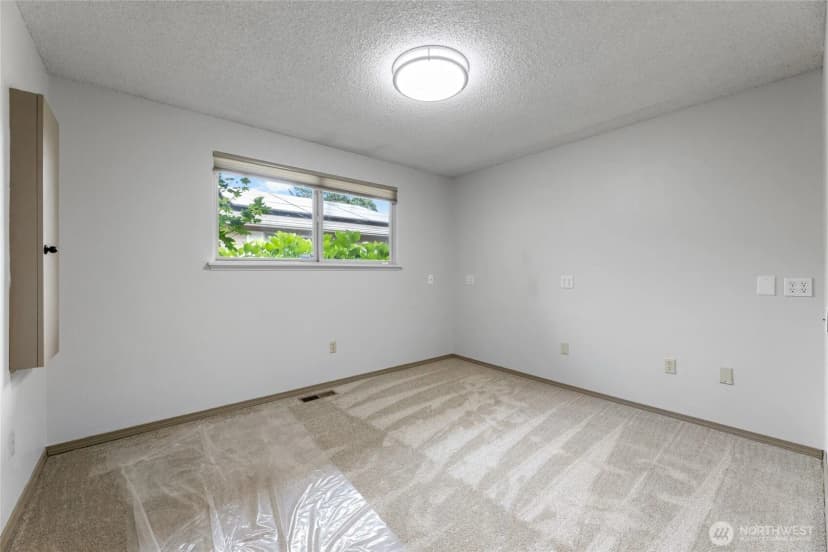 Property photo for 7605 Onyx Drive Sw, Lakewood photo 23