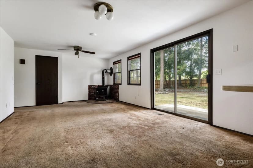Property photo for 1078 Nw Kitsap Terrace, Oak Harbor photo 10