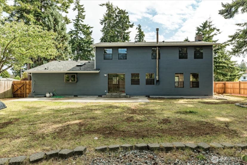 Property photo for 1078 Nw Kitsap Terrace, Oak Harbor photo 31
