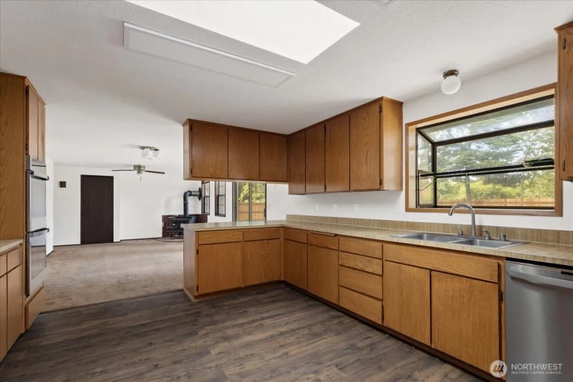 Property photo for 1078 Nw Kitsap Terrace, Oak Harbor photo 7