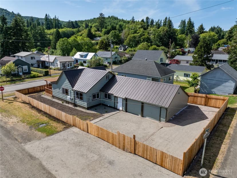 Property photo for 1203 Larch Street, Raymond photo 7