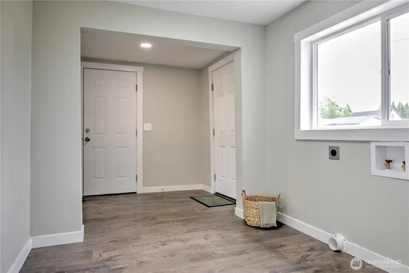 Property photo for 1203 Larch Street, Raymond photo 26