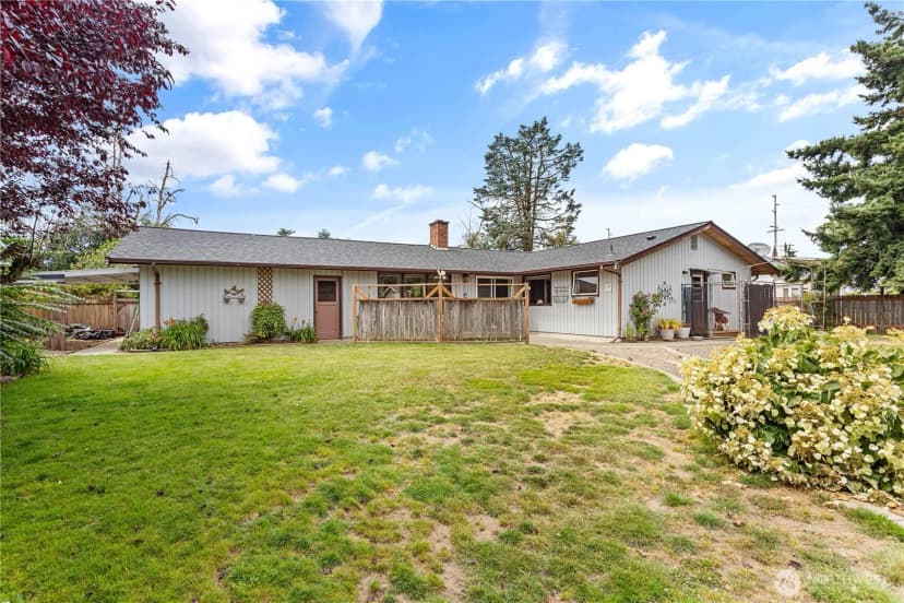Property photo for 8374 W Meadow Lane, Lynden photo 29