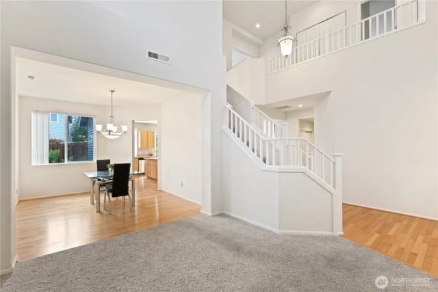 Property photo for 6778 Montevista Drive Se, Auburn photo 3