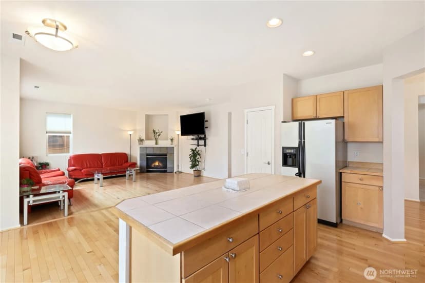 Property photo for 6778 Montevista Drive Se, Auburn photo 10