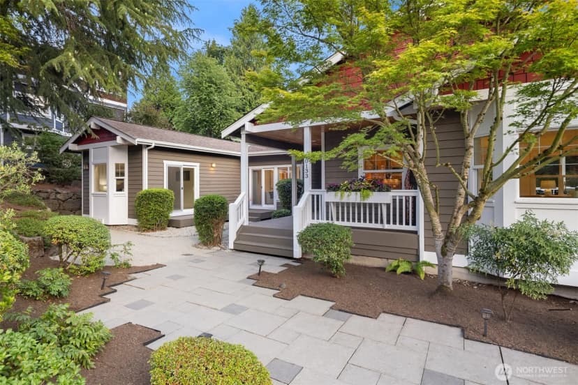 Property photo for 10133 Ne 113th Place, Kirkland photo 34