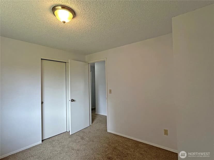 Property photo for 5519 65th Avenue Se, Olympia photo 12
