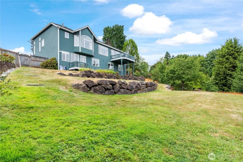Property photo for 15518 129th Avenue Ne, Woodinville photo 39