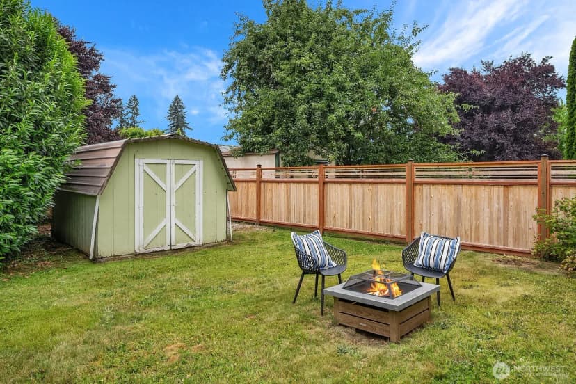 Property photo for 4952 Milwaukee Avenue, Carnation photo 24