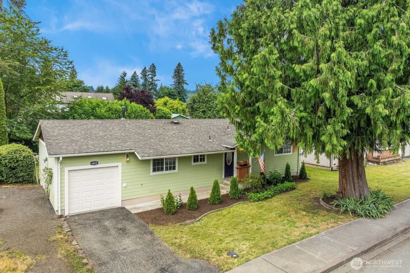 Property photo for 4952 Milwaukee Avenue, Carnation photo 26
