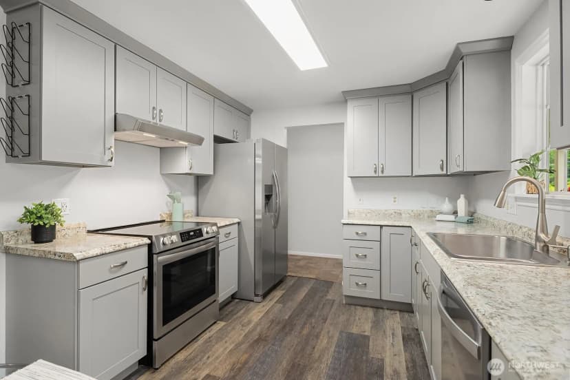 Property photo for 4952 Milwaukee Avenue, Carnation photo 4