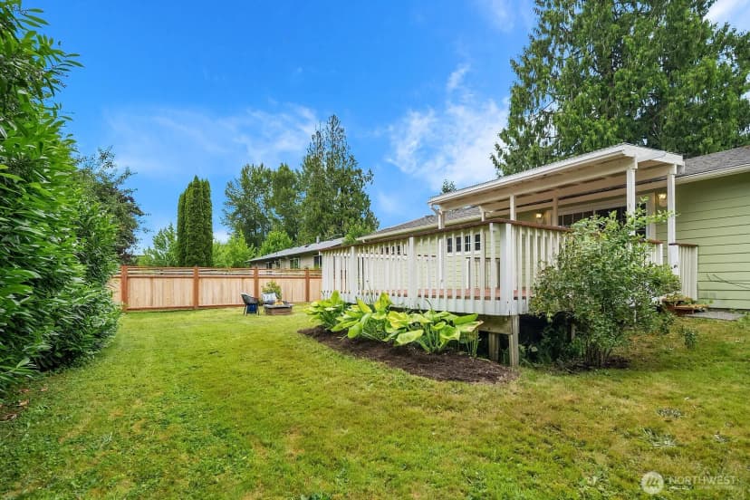 Property photo for 4952 Milwaukee Avenue, Carnation photo 25