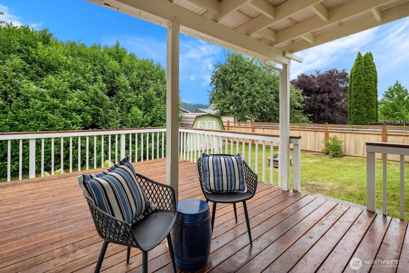 Property photo for 4952 Milwaukee Avenue, Carnation photo 20