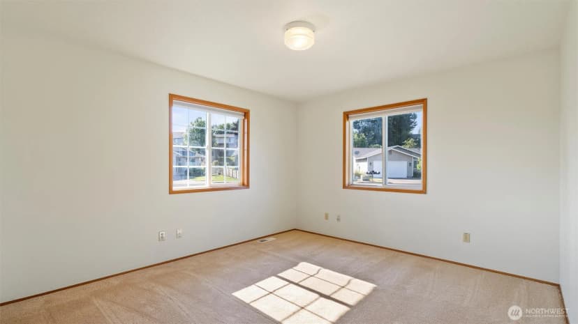 Property photo for 102 Se Maple, College Place photo 22