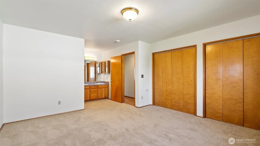 Property photo for 102 Se Maple, College Place photo 18
