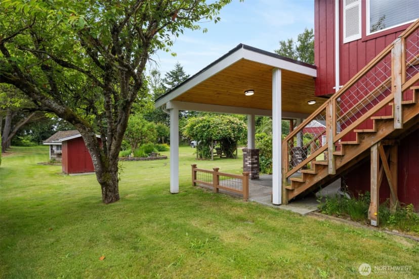 Property photo for 347 W King Tut Road, Bellingham photo 34