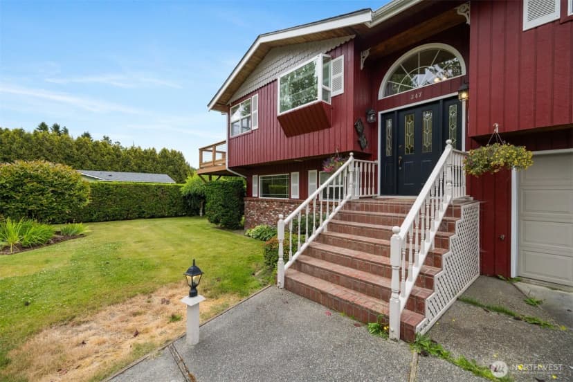 Property photo for 347 W King Tut Road, Bellingham photo 28