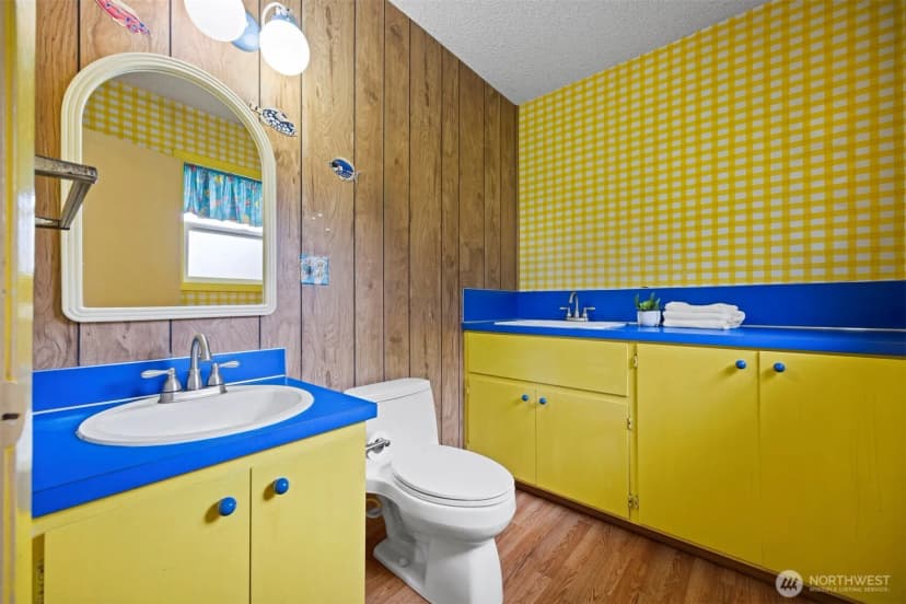 Property photo for 347 W King Tut Road, Bellingham photo 26