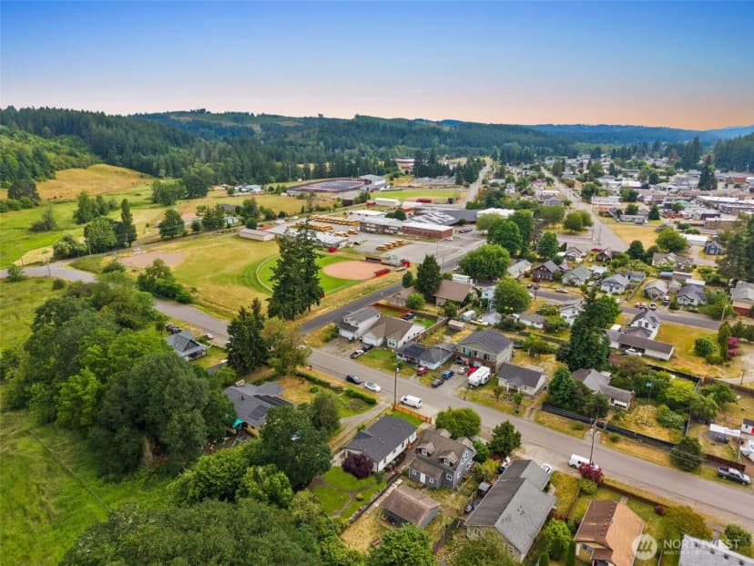 Property photo for 169 Wichman Street N, Tenino photo 39