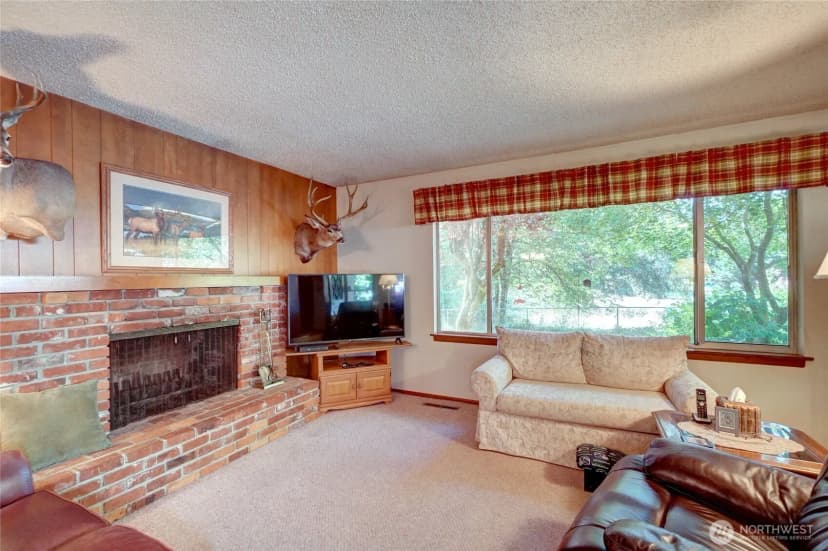 Property photo for 16006 Spanaway Loop Road S, Spanaway photo 4