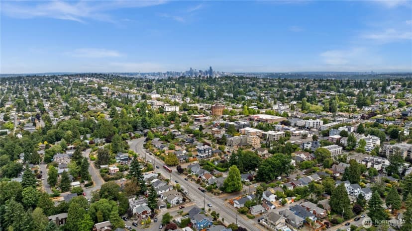 Property photo for 6903 Fauntleroy Way Sw, Seattle photo 30
