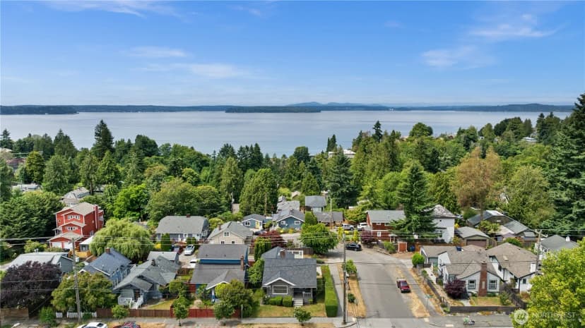 Property photo for 6903 Fauntleroy Way Sw, Seattle photo 31