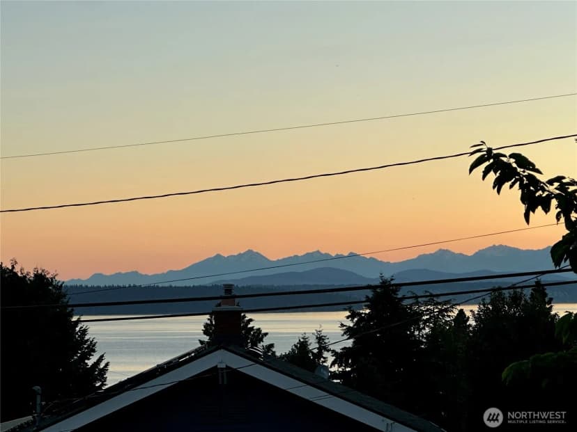 Property photo for 6903 Fauntleroy Way Sw, Seattle photo 32