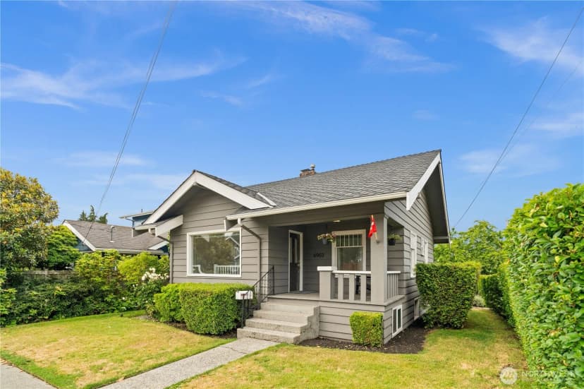 Property photo for 6903 Fauntleroy Way Sw, Seattle photo 2