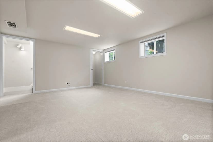 Property photo for 6903 Fauntleroy Way Sw, Seattle photo 20