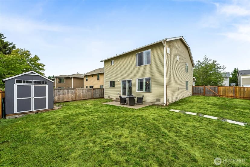 Property photo for 9410 Country Hollow Drive E, Puyallup photo 24