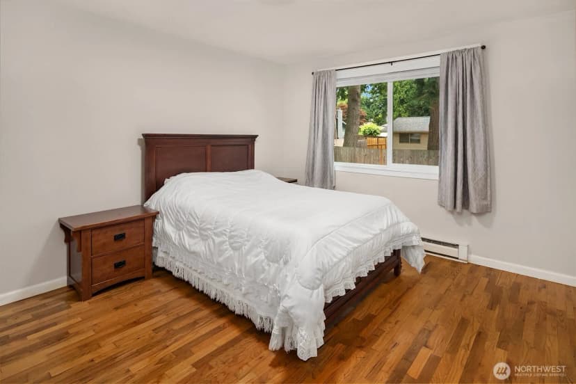 Property photo for 16825 Ne 106th Street, Redmond photo 11
