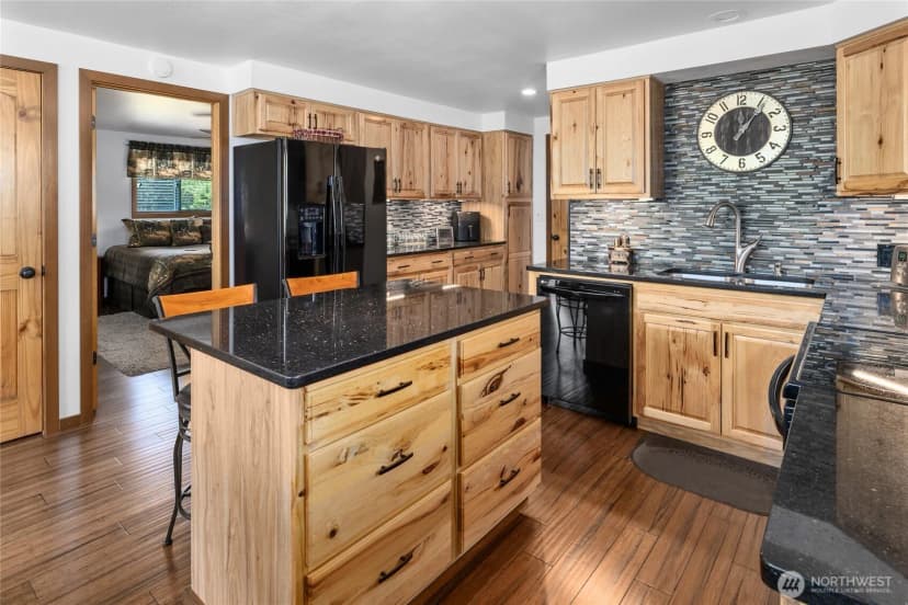 Property photo for 741 Mcdonald Road, Cle Elum photo 11