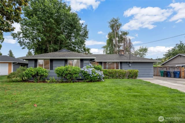Property photo for 1310 23rd Street Se, Auburn