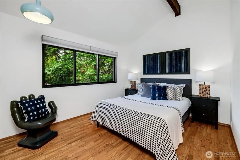 Property photo for 9101 Se 57th Street, Mercer Island photo 34