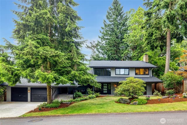 Property photo for 9101 Se 57th Street, Mercer Island photo 5