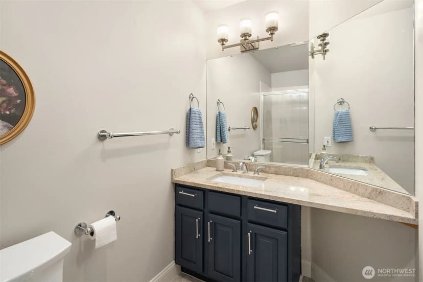 Property photo for 10005 Ne 37th Court #106, Kirkland photo 23