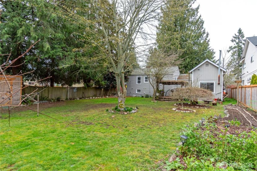Property photo for 11008 Dayton Avenue N, Seattle photo 34