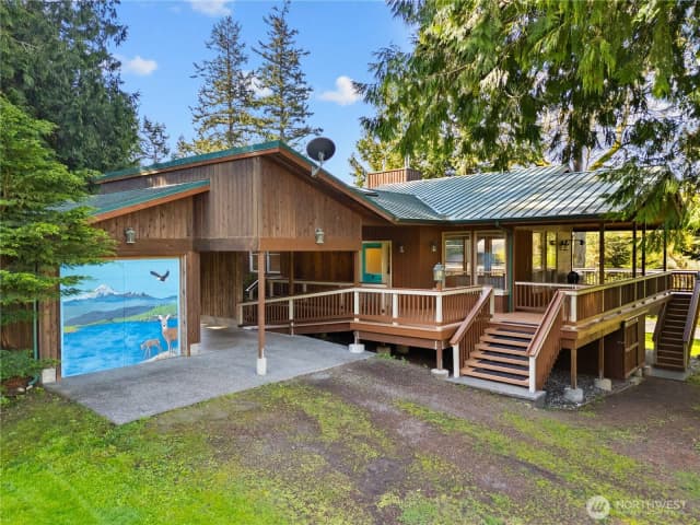 Property photo for 4380 Salmon Run Road, Anacortes photo 2