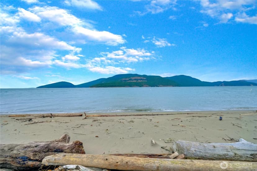 Property photo for 4380 Salmon Run Road, Anacortes photo 40
