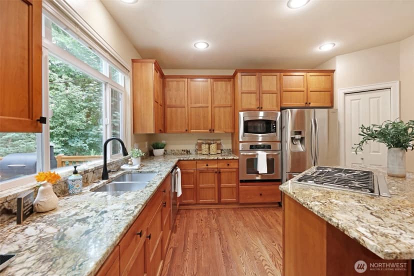 Property photo for 20524 73rd Drive Se, Snohomish photo 12
