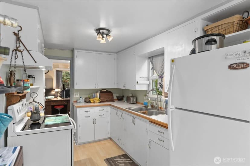 Property photo for 518 Hillcrest Drive, Arlington photo 14