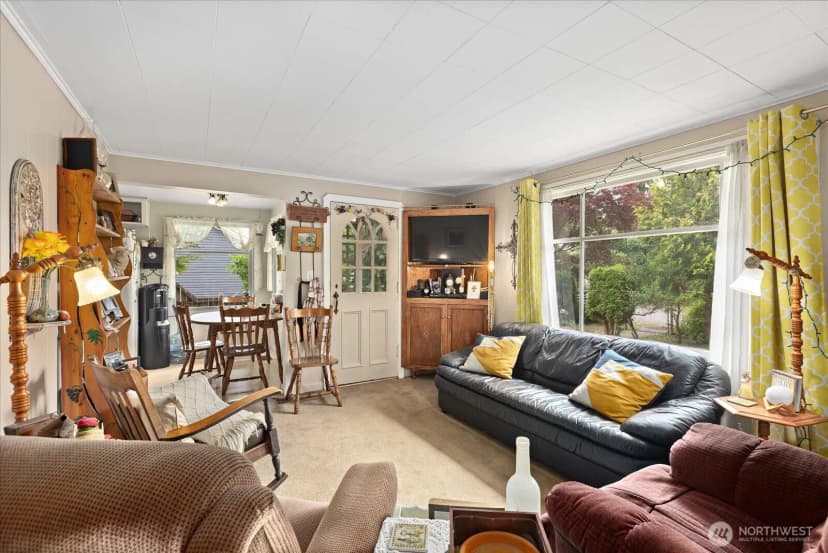 Property photo for 518 Hillcrest Drive, Arlington photo 12