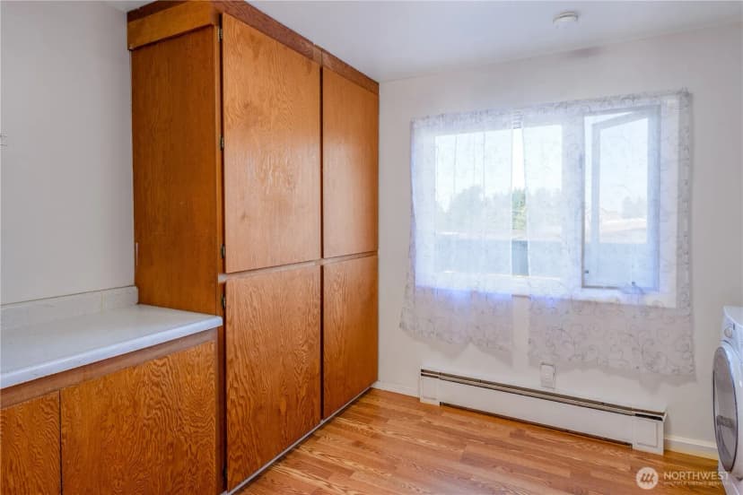 Property photo for 1038 W Glenwood St, Port Angeles photo 15