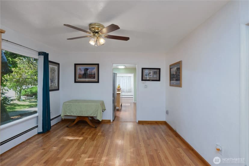Property photo for 1038 W Glenwood St, Port Angeles photo 9